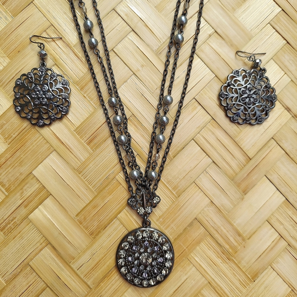 Oxidized silver tone multi chain festival rocker necklace set with earrings